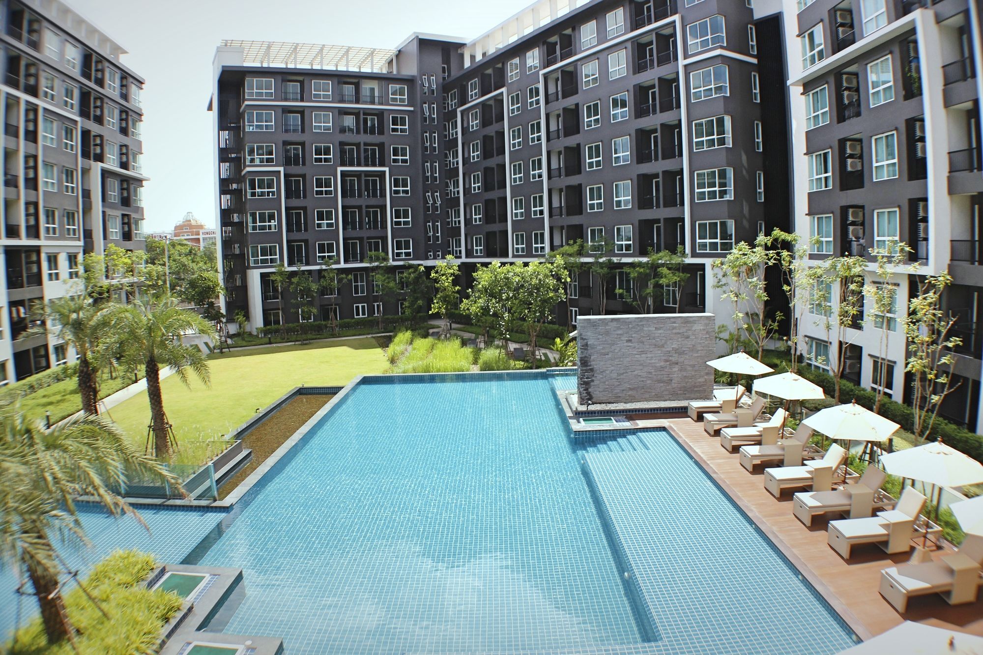 The Change Suites Korat Nakhonratchasima Exteriér fotografie