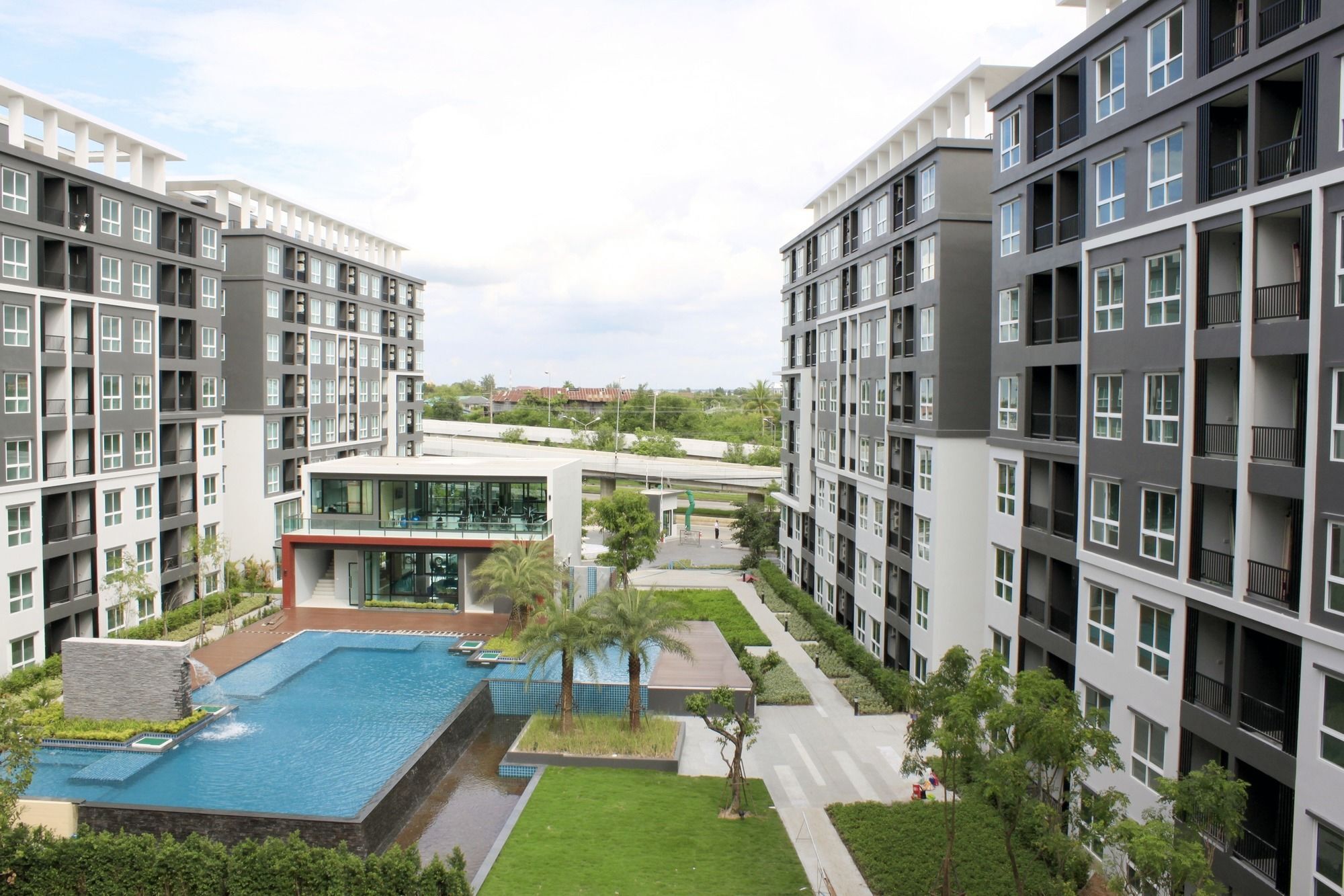 The Change Suites Korat Nakhonratchasima Exteriér fotografie